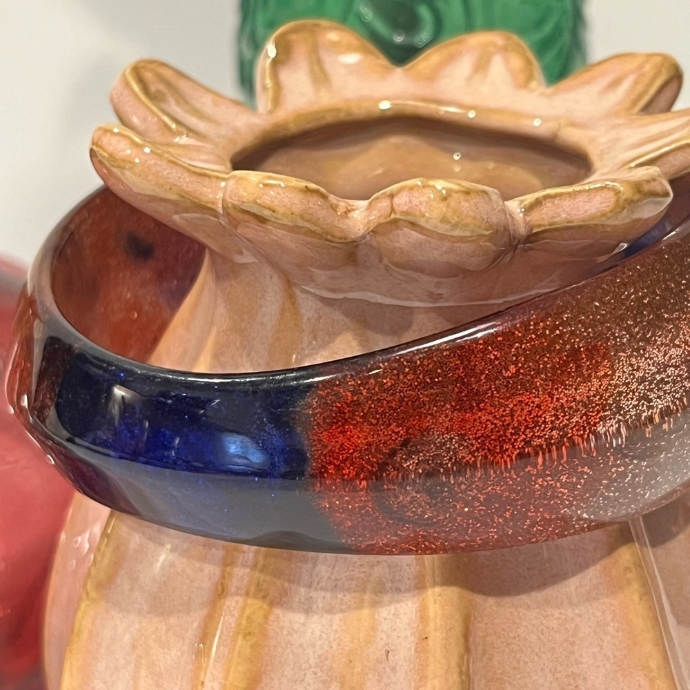 Vintage 70’s Bakelite Bangle Bracelet Lucite Sparkle Blue Red Pink
